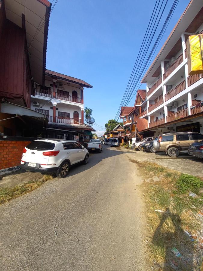 Vang Vieng Queen'S- Mountain View Hotel Екстер'єр фото